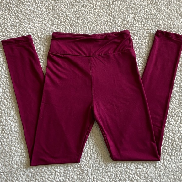 LuLaRoe Other - Burgundy LuLaRoe Leggings